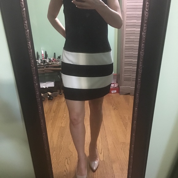 Forever21 navy blue & white  stripes dress - Picture 8 of 8